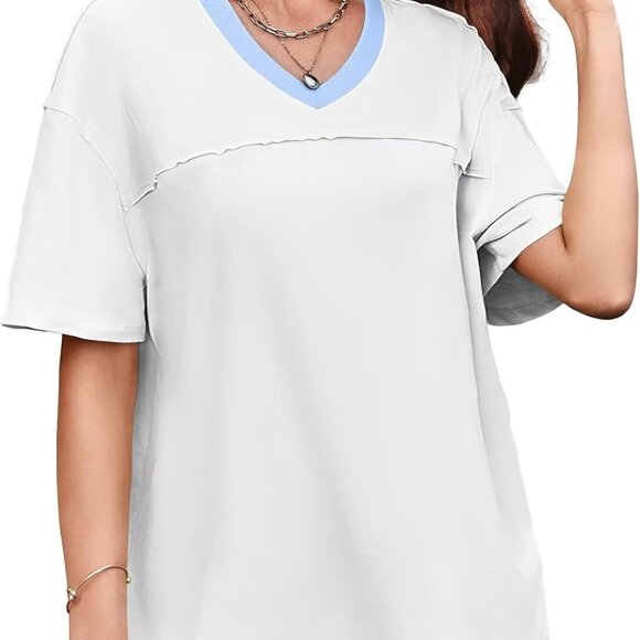 Soft Lightweight V-Neck T-Shirt - Oversized Fit for Effortless Summer Style - Picture 1 of 7